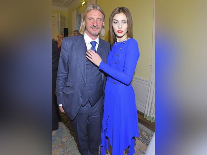 208406623_1476252004_v4_3_800 jule gölsdorf neuer freund